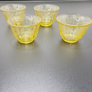FEDERAL MADRID AMBER YELLOW DEPRESSION GLASS 2 1/8" High Jello Mold Set of 4
